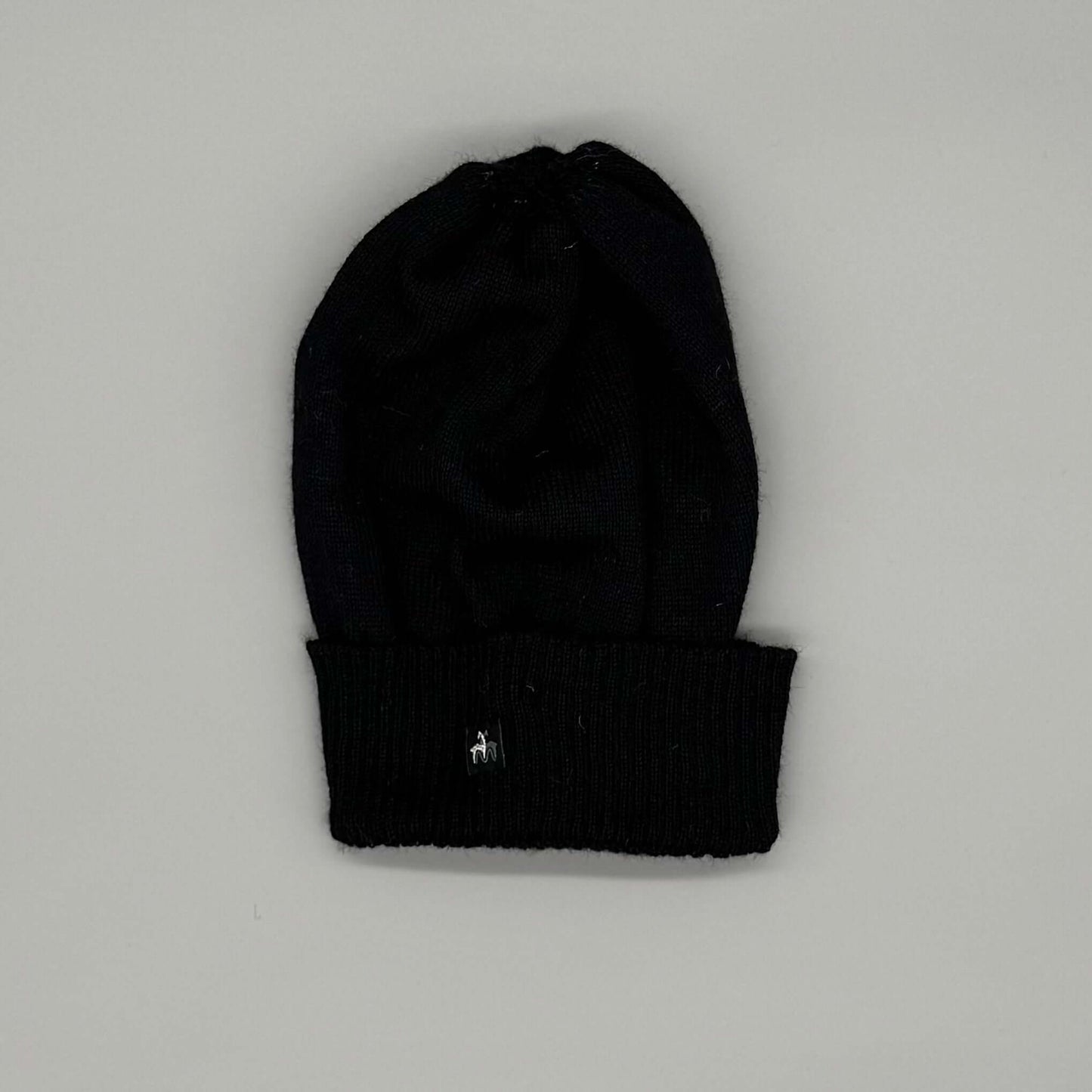 Schwarze Alpaka Wendemütze aus 100% Baby-Alpakawolle, modern und weich, unisex