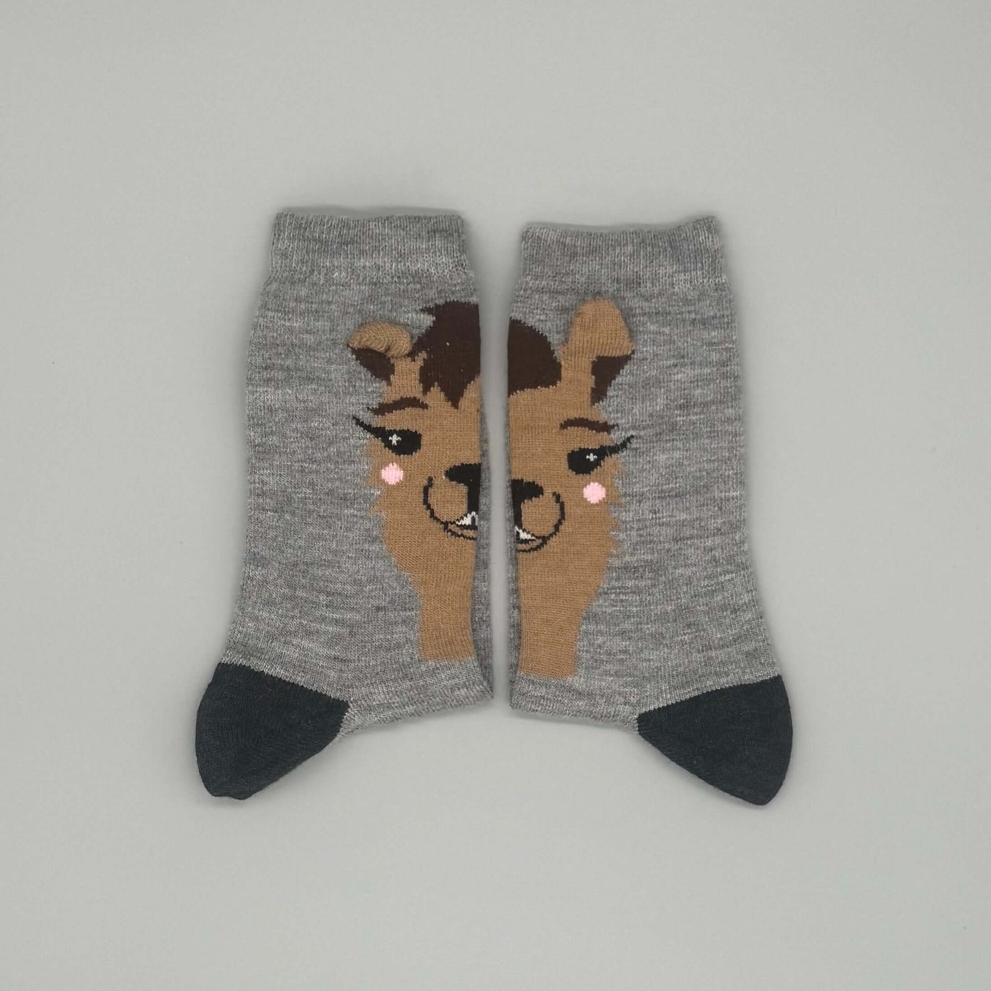 Alpakasocken Damen aus echter Alpakawolle – warme und weiche Wollsocken für kalte Tage