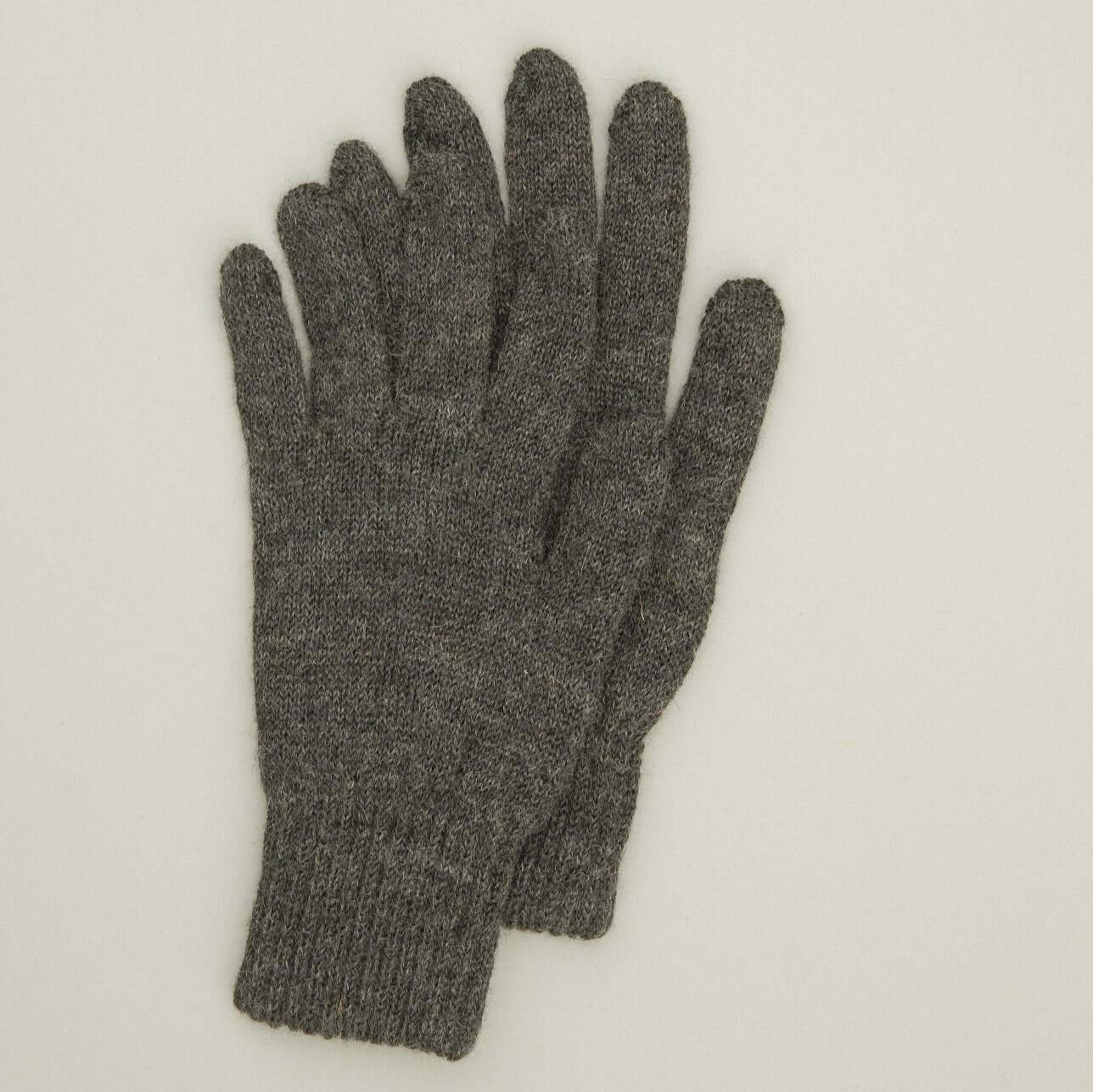 Schlichte Handschuhe aus weicher Babyalpakawolle für Damen und Herren – warm und stilvoll für kalte Tage