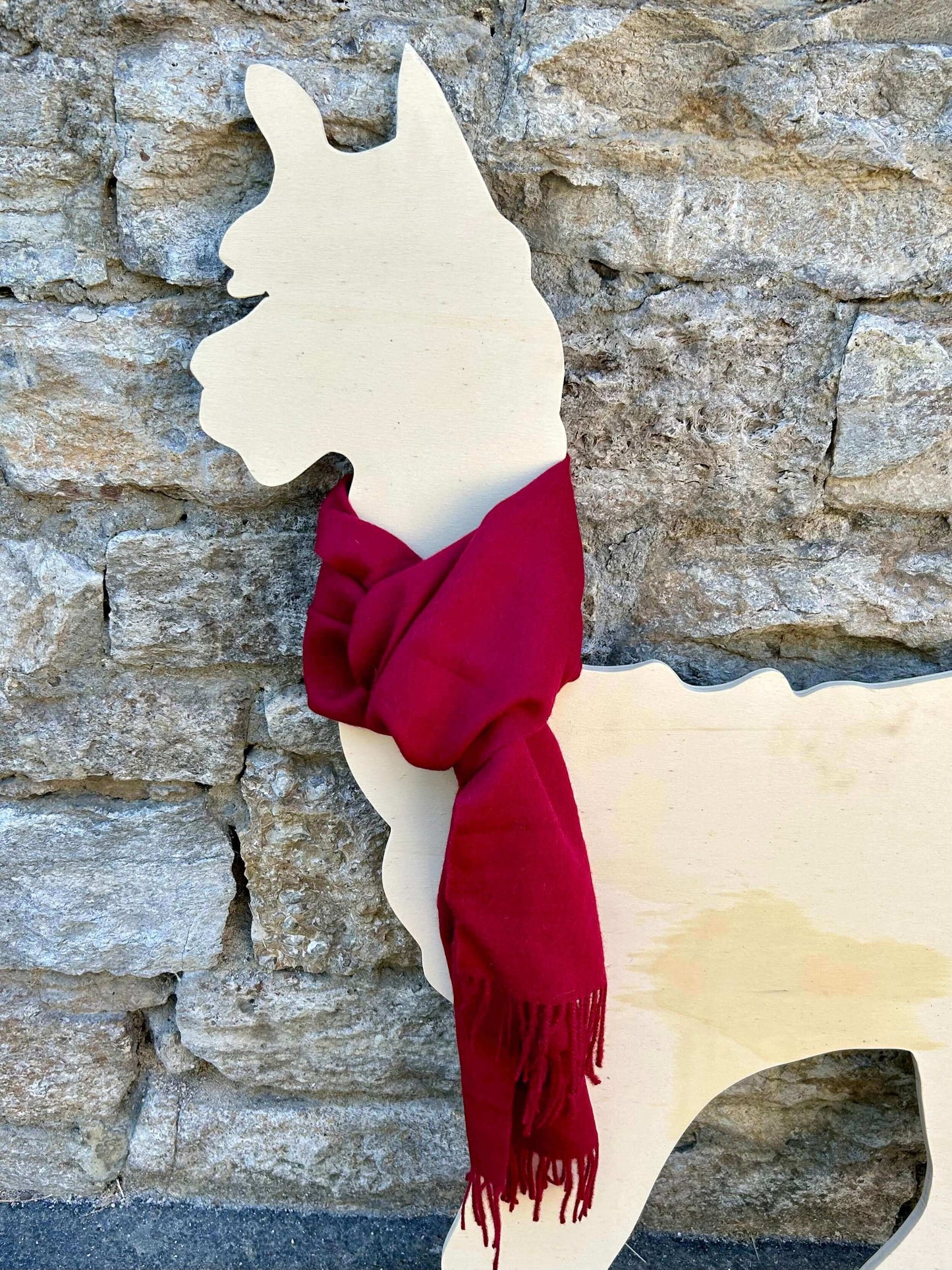 High-quality alpaca scarf made from the finest baby alpaca wool Cozy Soft & Hypoallergenic | Available in different designs