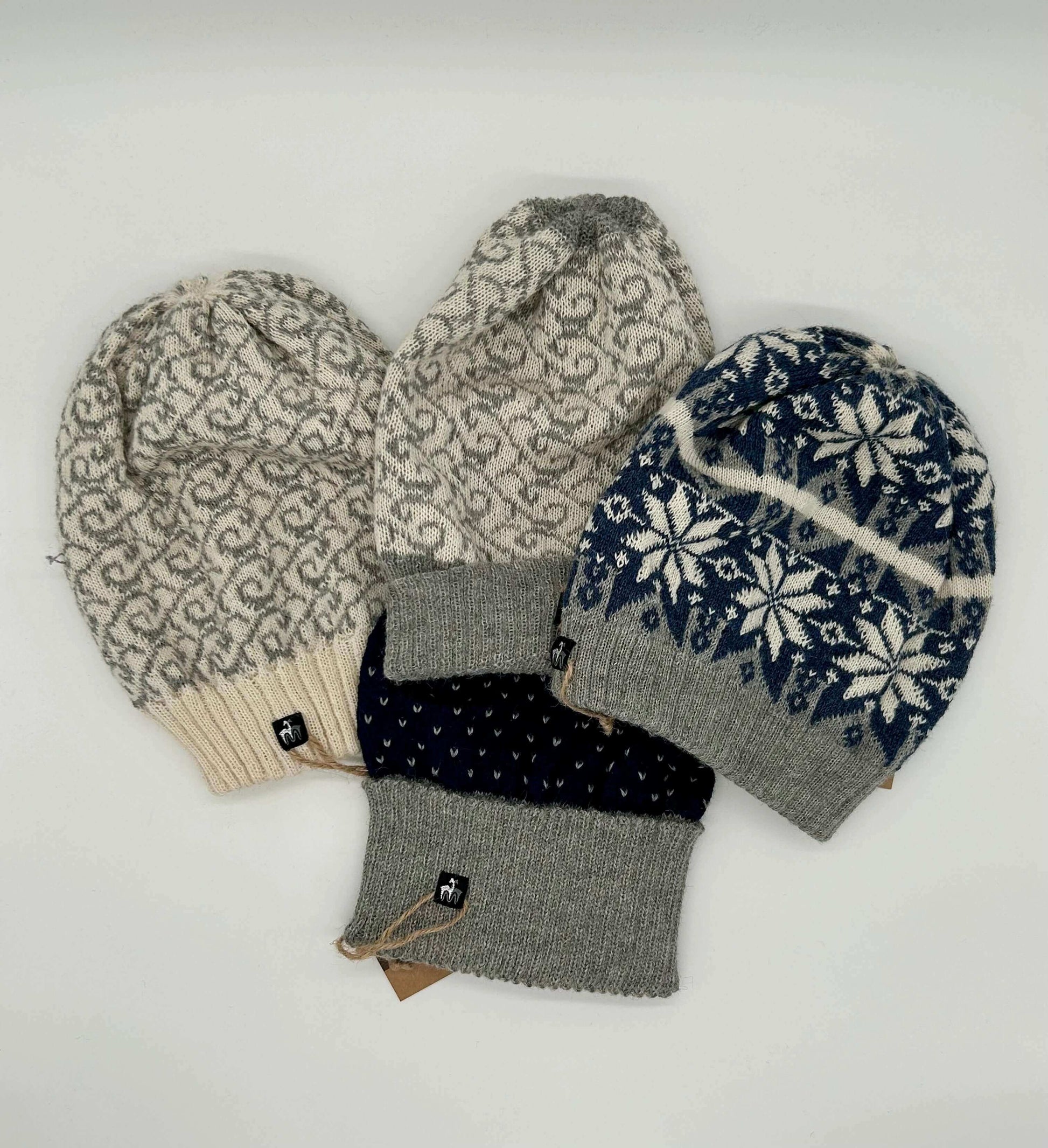 Wärmende Alpaka Mütze aus Baby-Alpakawolle – Perfektes Winteraccessoire in verschiedenen Designs