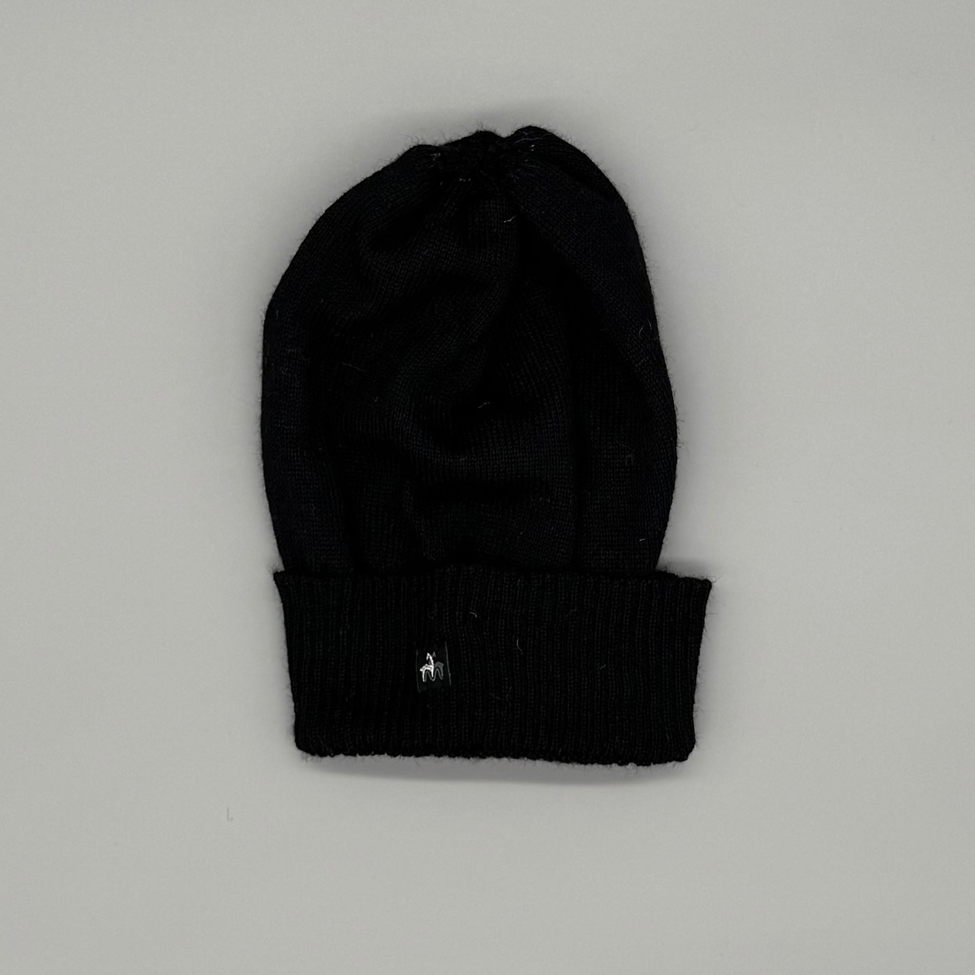 Schwarze Alpaka Wendemütze aus 100% Baby-Alpakawolle, modern und weich, unisex