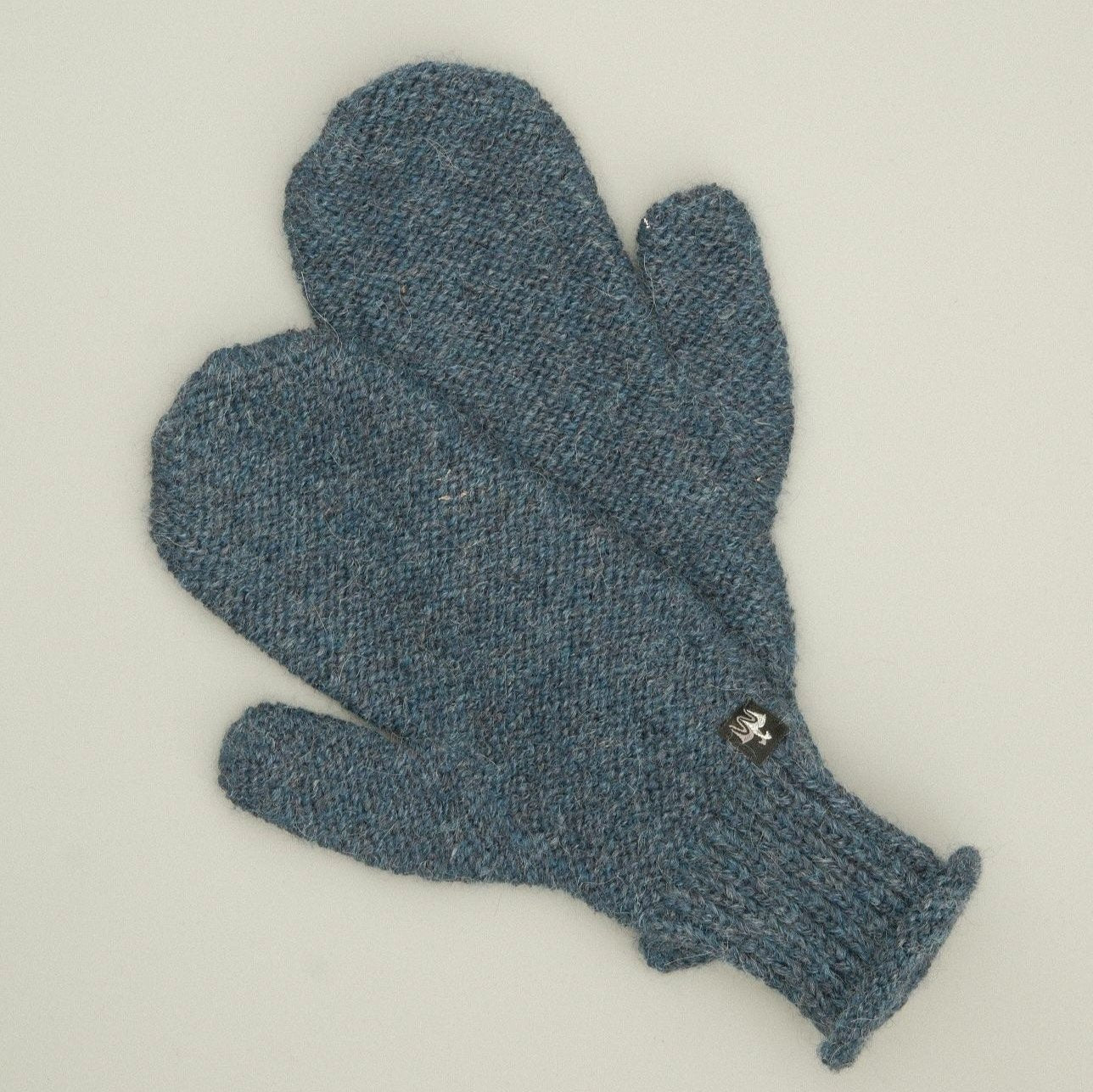 Modern mittens made from pure baby alpaca wool | Sustainable & Warming | Available in different colors