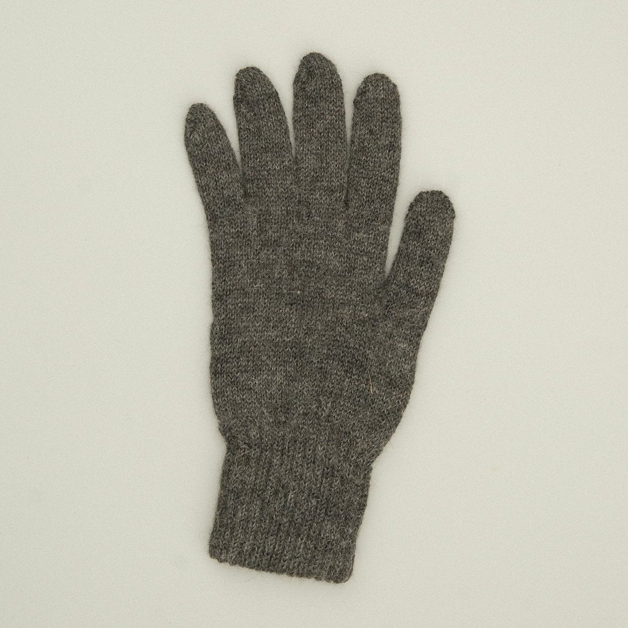 Alpaca gloves made from 100% baby alpaca – warm, soft &amp; handmade