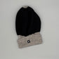 Alpaka Wendemütze in Schwarz und Beige aus 100% Baby-Alpakawolle, modern und weich, unisex, für empfindliche Haut.