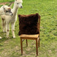Flauschiges Alpaka Fellkissen 50x50 cm – Echtfell Kissenbezug (Braun, Schwarz)
