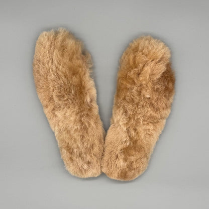 Thermo Alpaka Einlegesohlen – Flauschige Einlegesohlen aus 100% Baby-Alpakawolle für warme Füße.