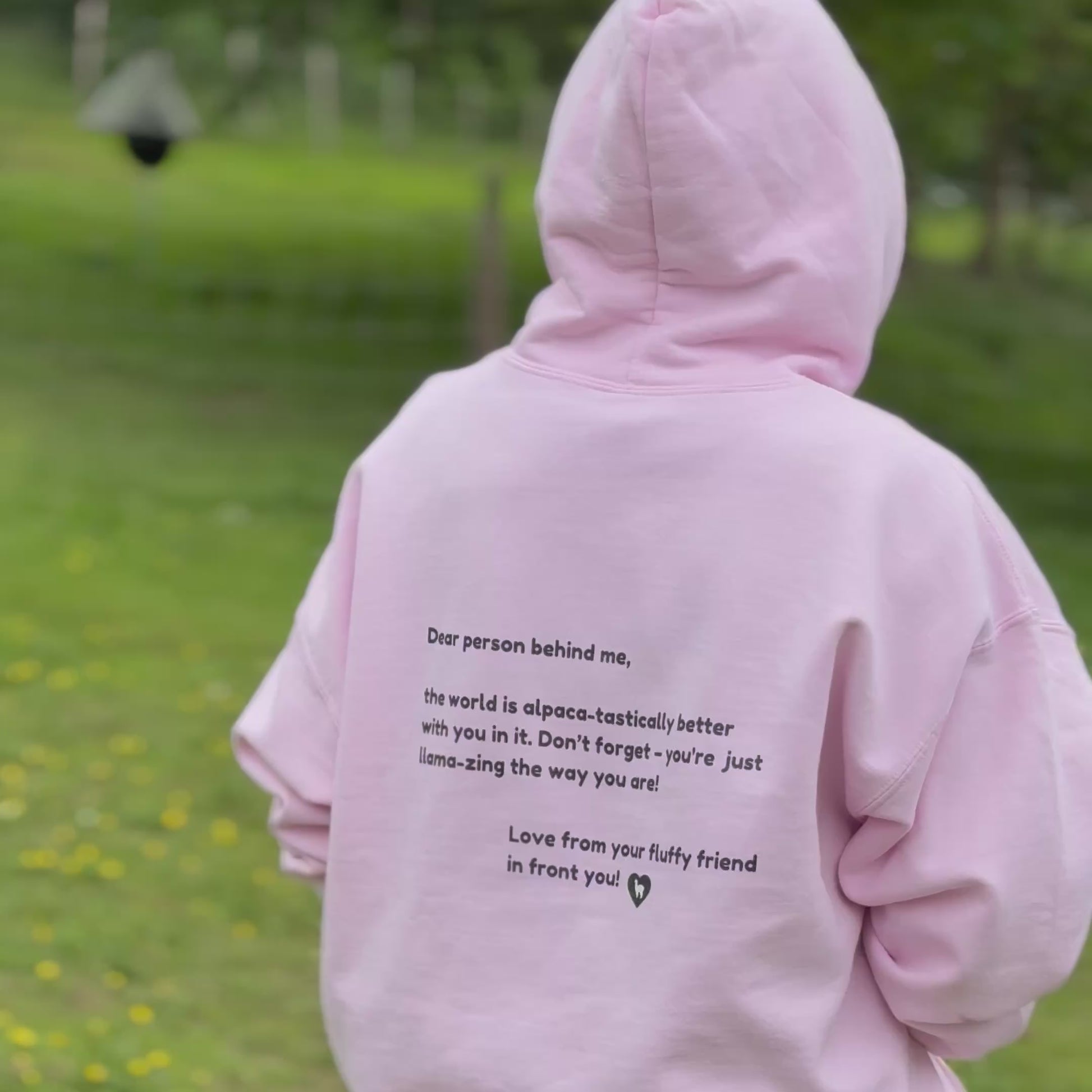 Gemütlicher Alpaka-Pulli mit Mental Health Statement für Achtsamkeit und Wohlgefühl