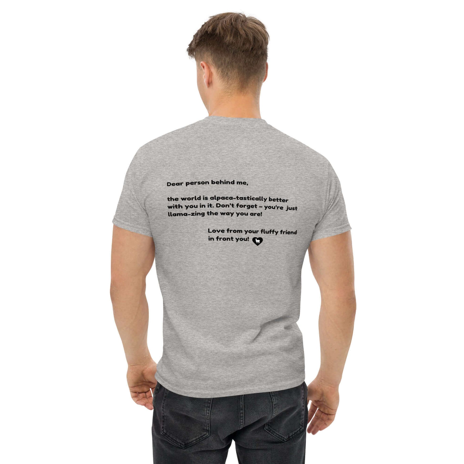 Rückansicht eines grauen Unisex-T-Shirts mit inspirierendem Spruch und Alpaka-Thema für Mental Health Befürworter.