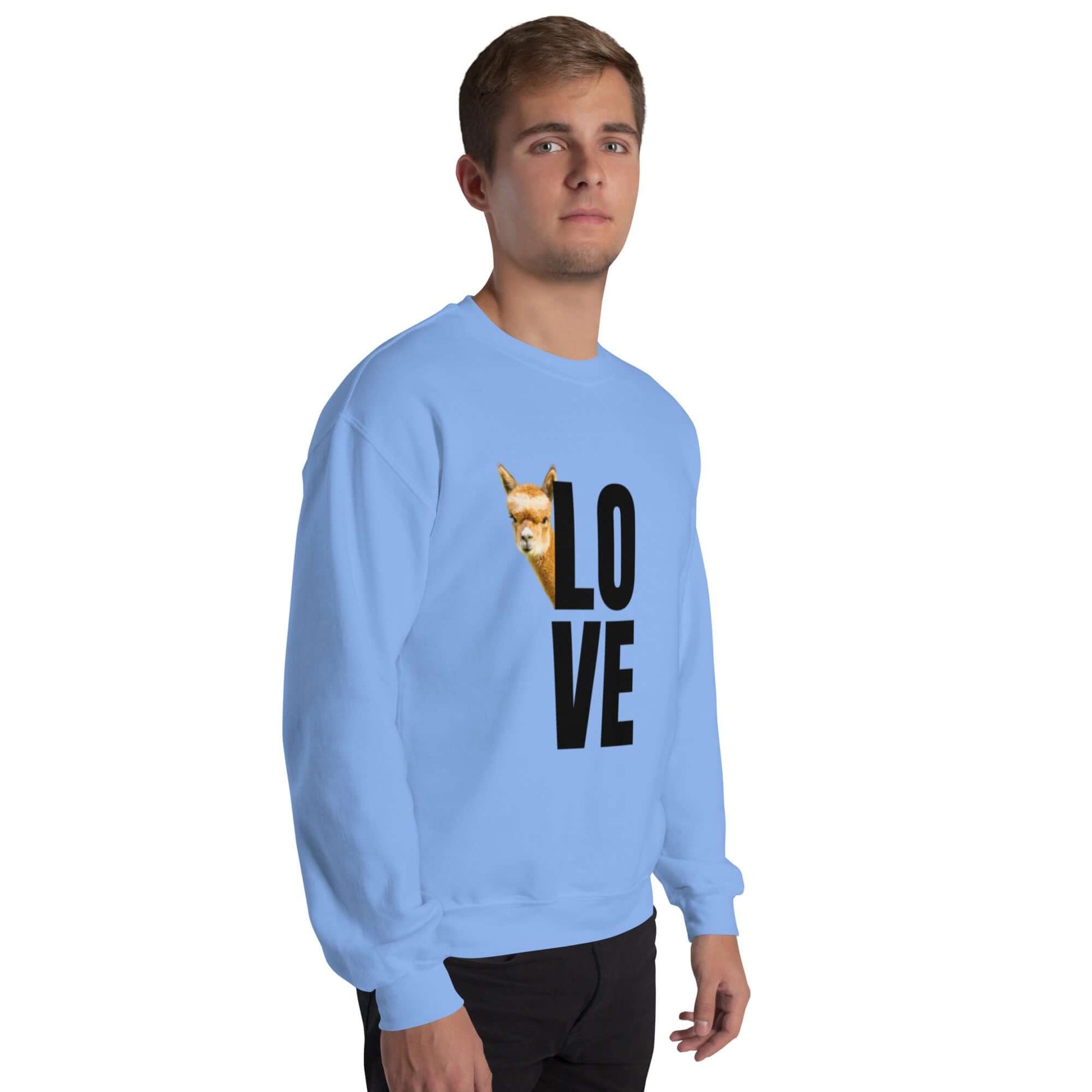 Rundhals-Pullover in Blau mit „LOVE“ Print und Alpaka Franzl, perfekt für tierliebe Freunde. Alpaka Pullover LOVE.