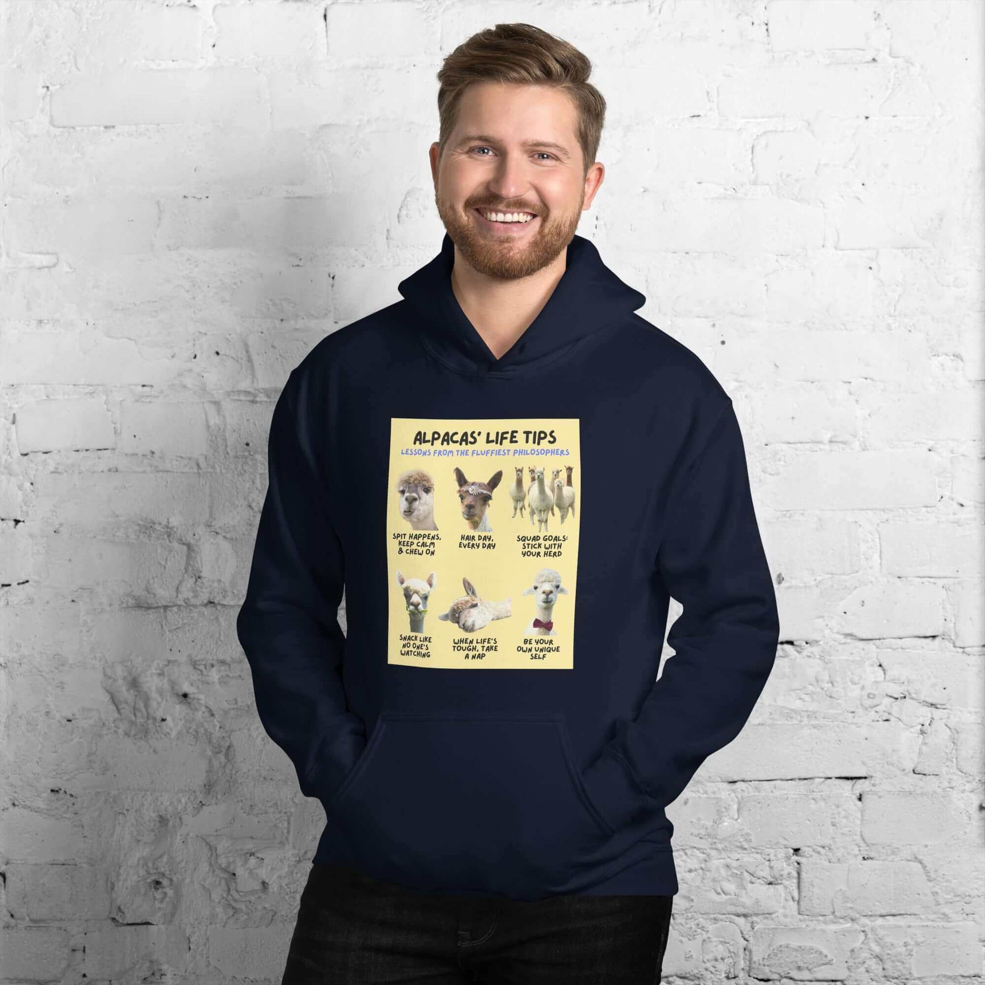 Lustiger Alpaka Hoodie mit Grafik-Design 'Spit happens', 50 % Baumwolle, 50 % Polyester