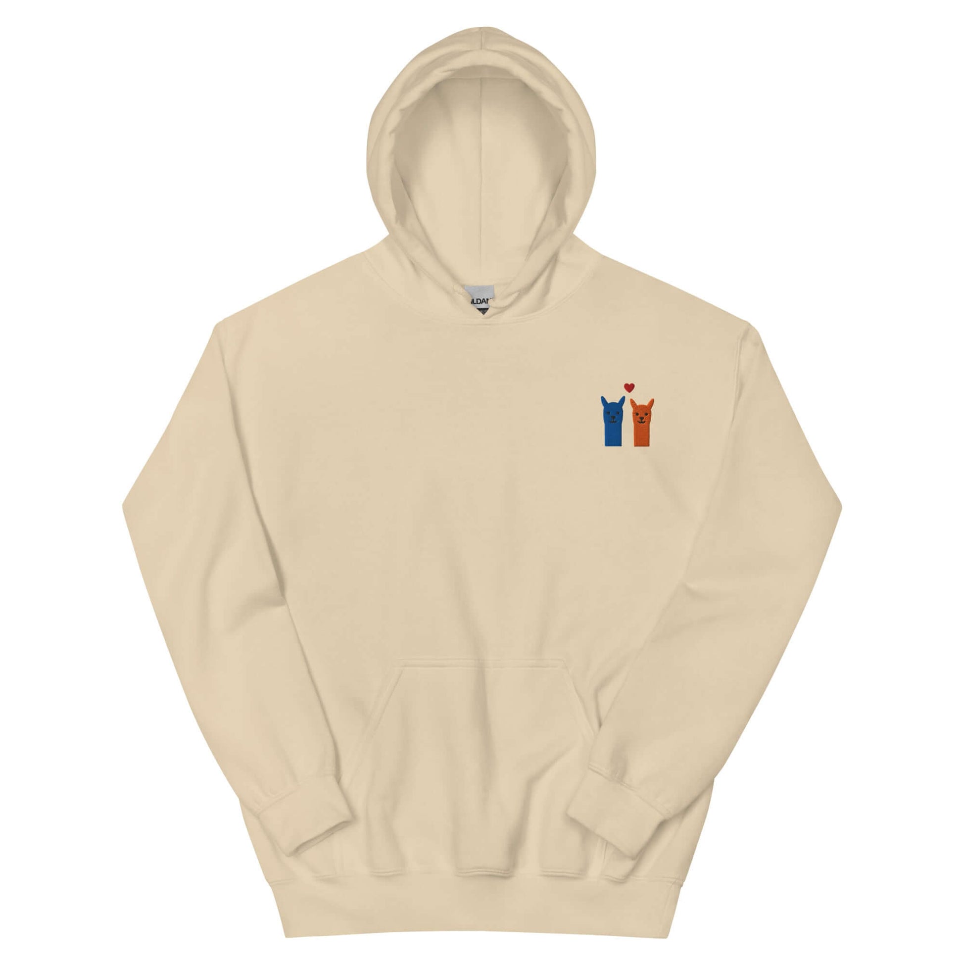 Beige unisex Hoodie mit Kapuze und besticktem Alpaka-Motiv sowie Herz-Emoji.